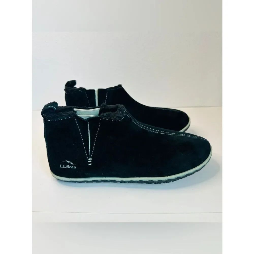 LL BeanāBlack Suede Sherpa Lined Booties Size 10